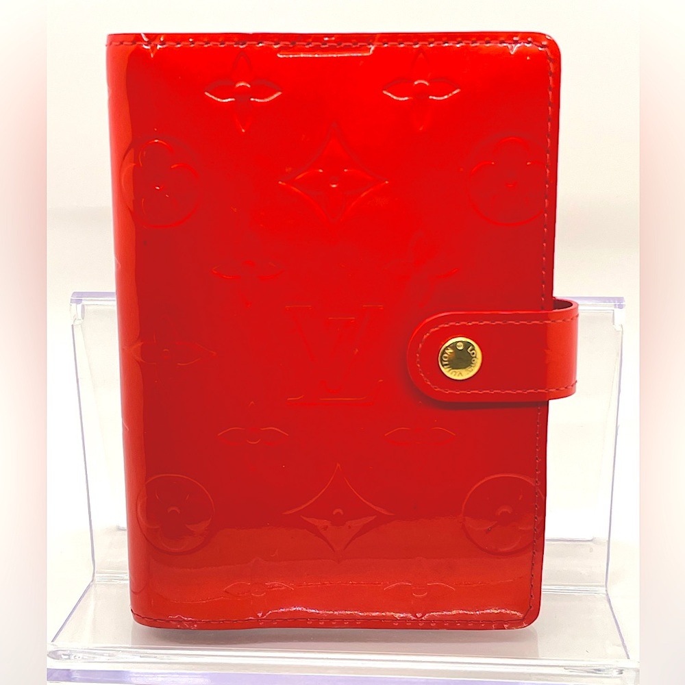 Louis Vuitton 6-ring Small Agenda Cover in Red Vernis